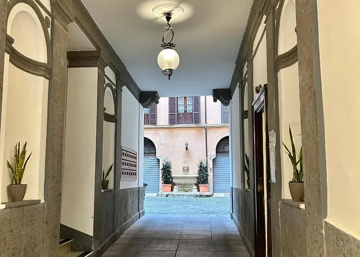 Mommy's - Pantheon House *